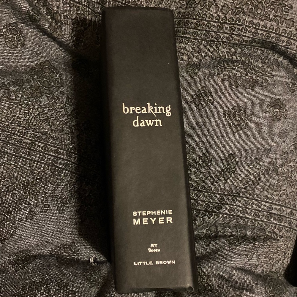 Twilight Books - Picture 2 of 3